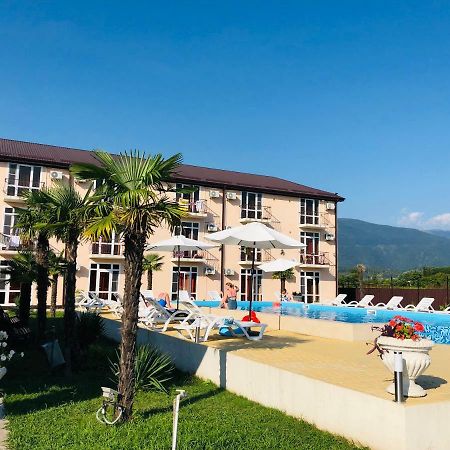 Hotel Askar Alakhadze 외부 사진