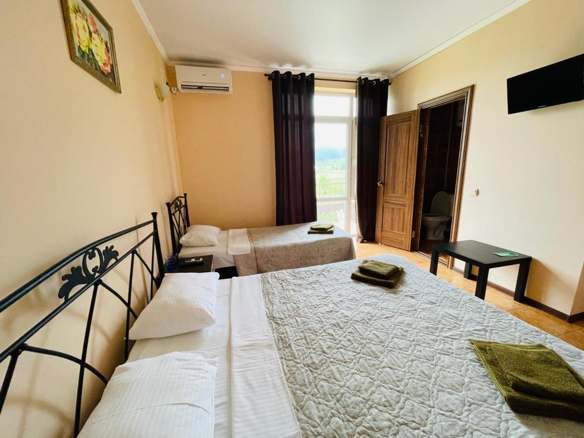 Hotel Askar Alakhadze 외부 사진