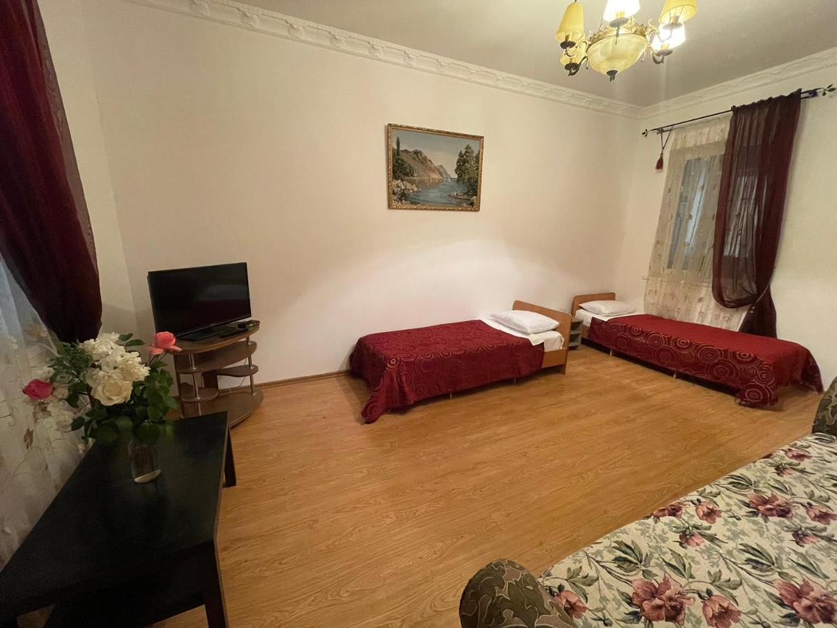 Hotel Askar Alakhadze 외부 사진
