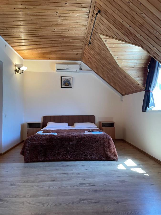 Hotel Askar Alakhadze 외부 사진