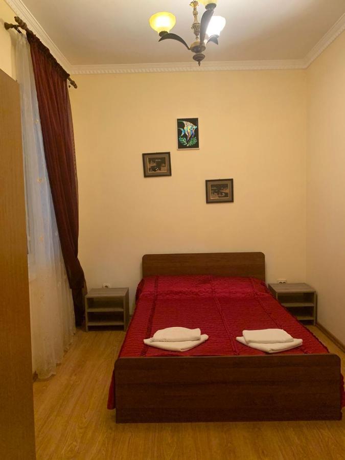 Hotel Askar Alakhadze 외부 사진