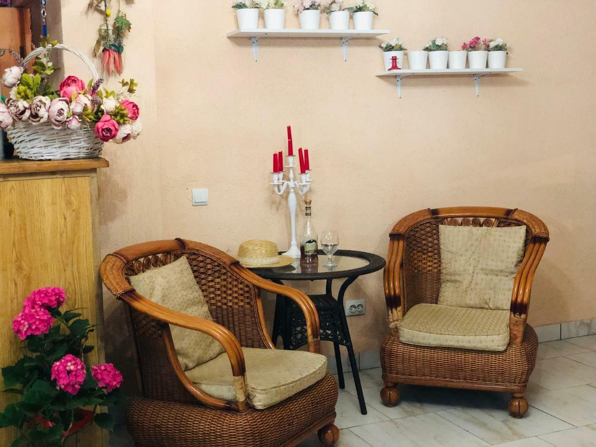 Hotel Askar Alakhadze 외부 사진