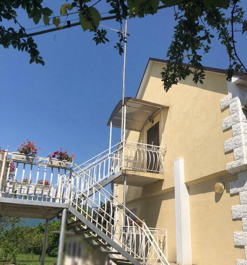 Hotel Askar Alakhadze 외부 사진